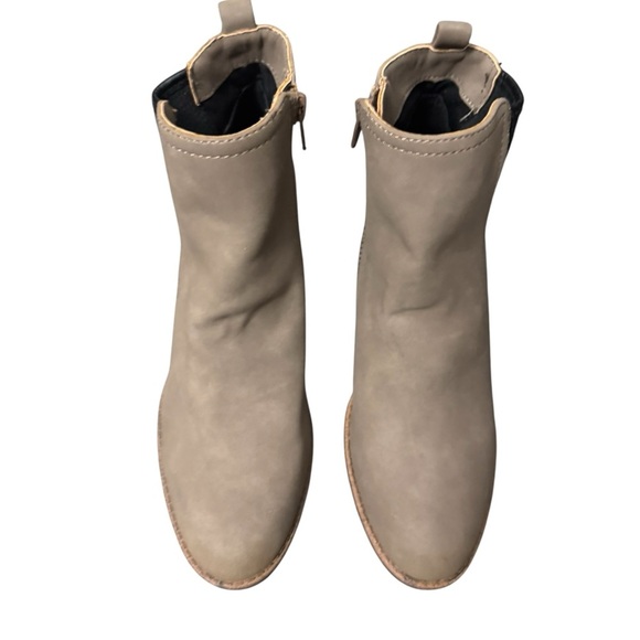 Naturalizer Madalynn Gore Boot Size 8 - Picture 2 of 5